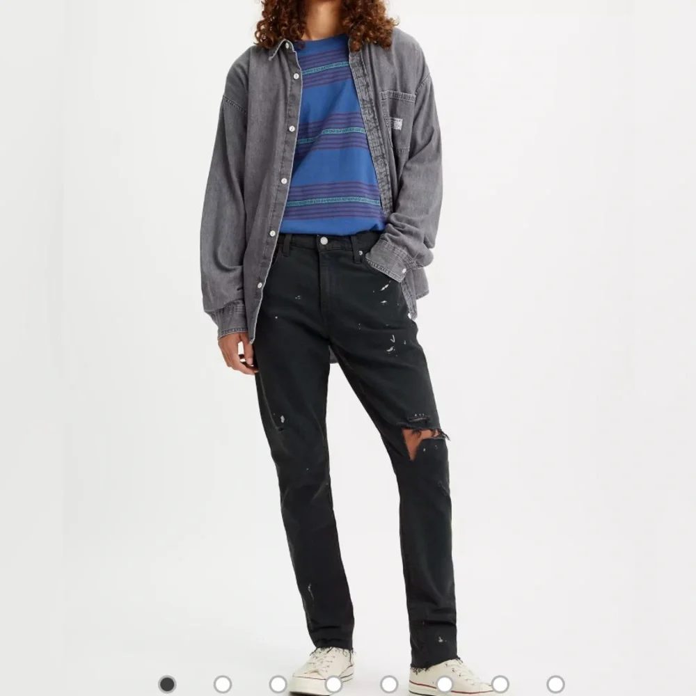 NWT Levi’s Men’s 512 Slim Taper Distressed Jeans